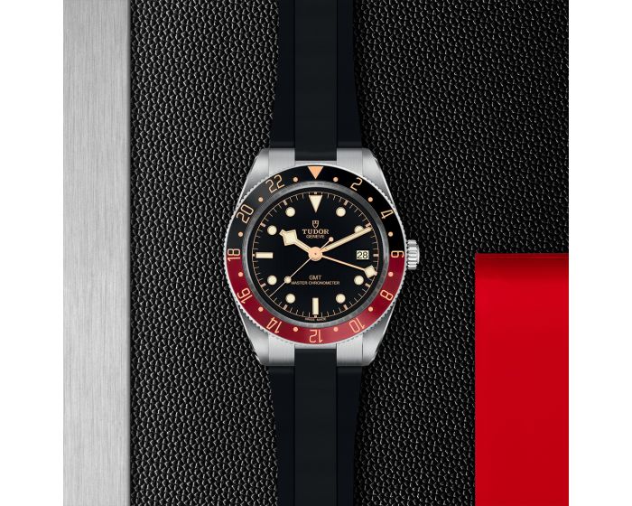Rubber strap tudor black bay deals
