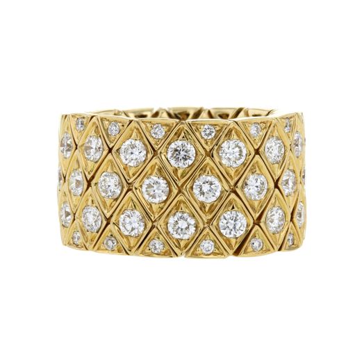 Yellow gold diamond band ring