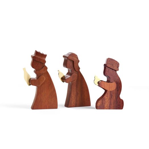 three wooden figurines of the three kings