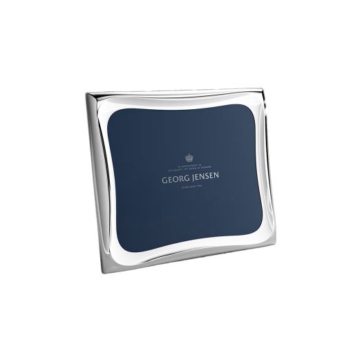 silver frame with unique wave design